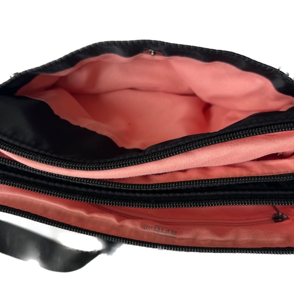 Tracker Crossbody Bag Travel Black RFID Slot 3 Pockets Small 10" x 7 1/2" - Picture 7 of 9